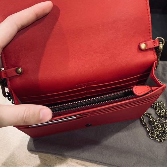 Bottega Veneta Limited Edition Chain Wallet - Picture 5 of 6